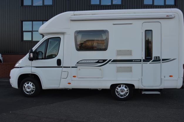 SWIFT BESSACARR E410 2 BERTH MOTORHOME