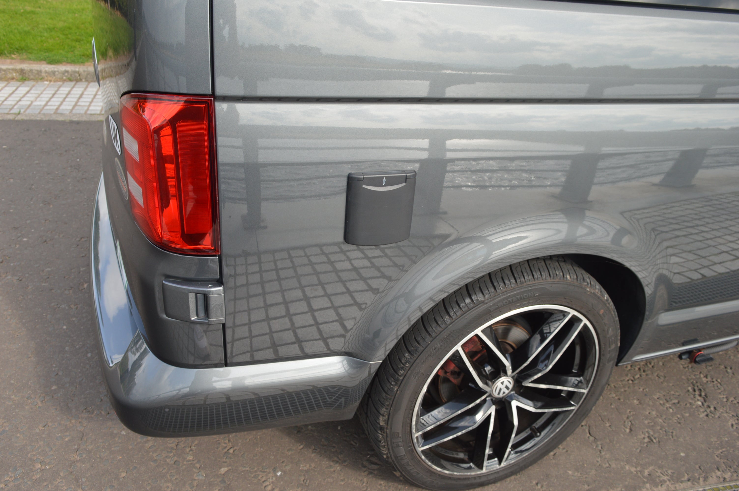 Volkswagen Transporter T6 Highline Luxury Campervan 2019 19 reg T28 102 BHP HIGHLINE 2.0