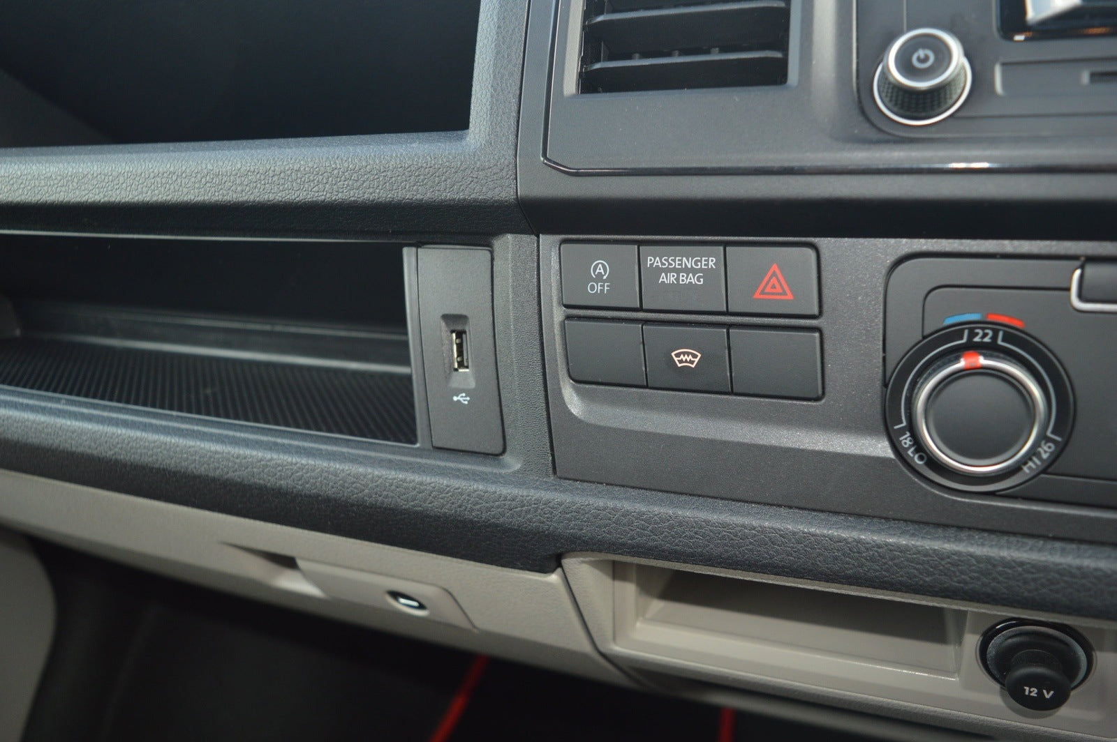 Volkswagen Transporter T6 Highline Luxury Campervan T28 102 BHP HIGHLINE.