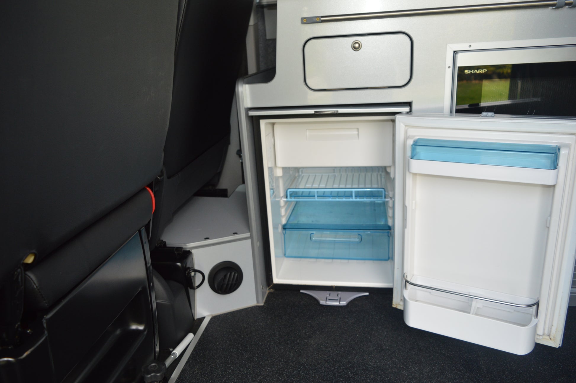 Volkswagen Transporter T6 Highline Luxury Campervan 2019 19 reg T28 102 BHP HIGHLINE 2.0