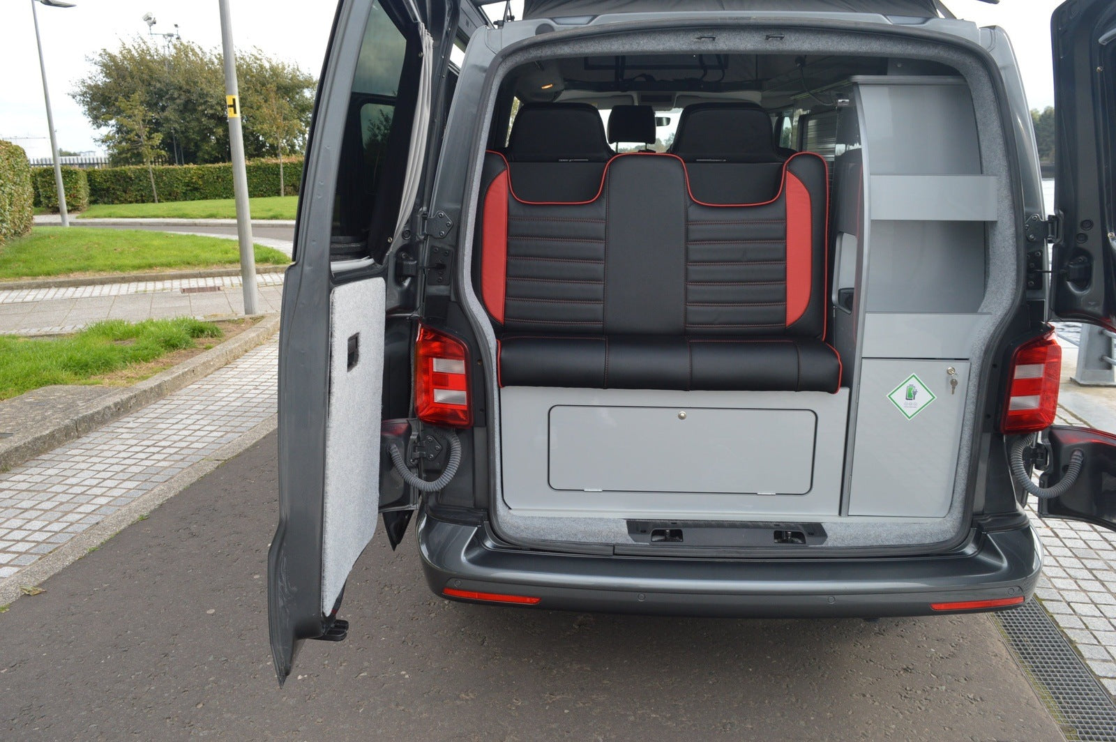 Volkswagen Transporter T6 Highline Luxury Campervan T28 102 BHP HIGHLINE.