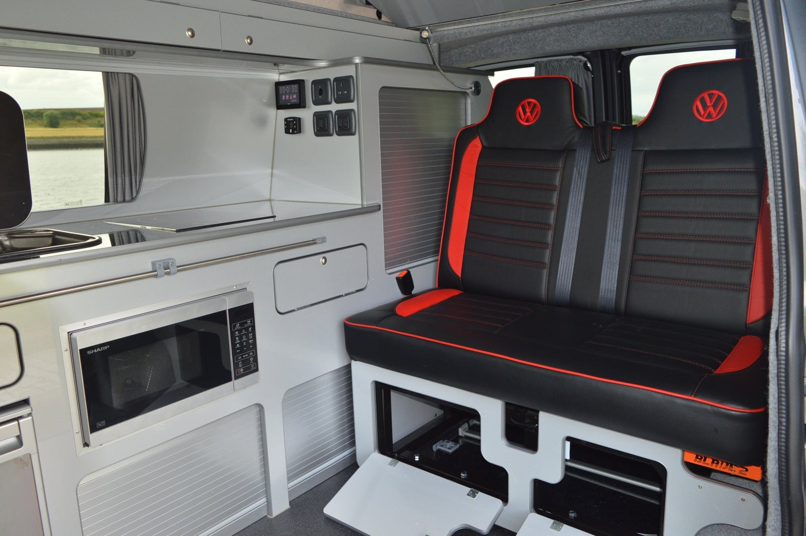 Volkswagen Transporter T6 Highline Luxury Campervan T28 102 BHP HIGHLINE.